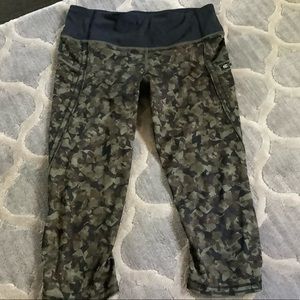 Lululemon camo leggings